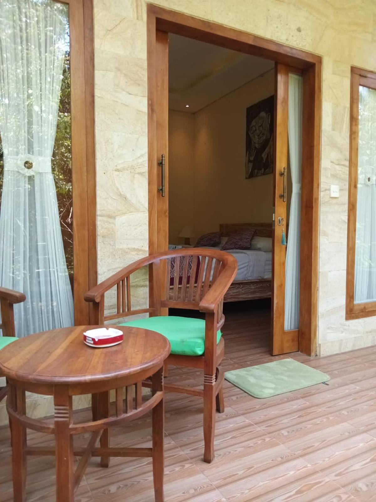 Gasthaus Jungle Joglo Tampaksiring Exterior foto